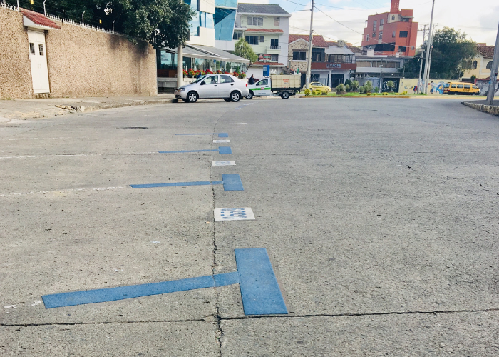 Cuenca Emov. Estacionamientos. Preform