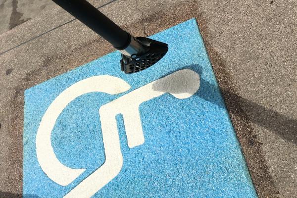 Alquiler de maquinaria y asesoría para instalar T-Mark®preform